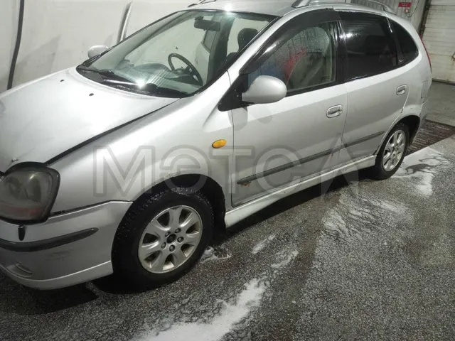 Nissan Tino, 1999 года, 120 лс, 500000 км, АКПП