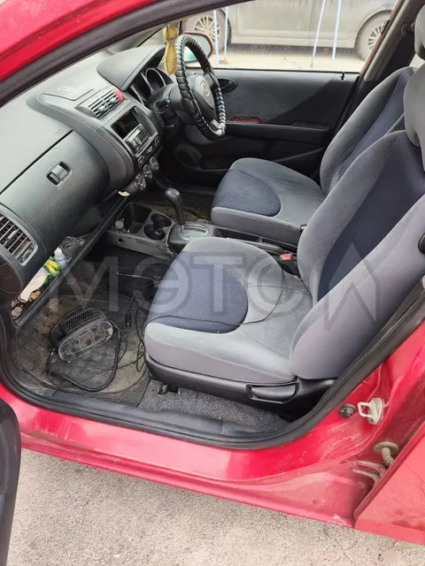 Honda Fit, 2001 года, 86 лс, АКПП