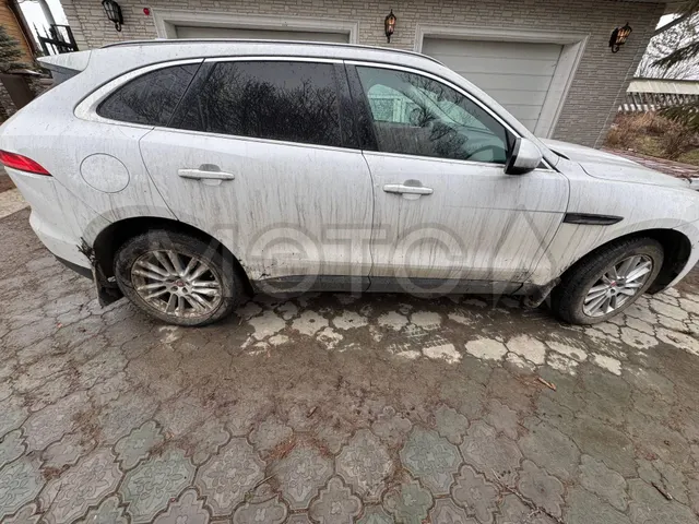 Jaguar F-Pace, 2018 года, 250,2 лс, 127746 км, полный привод, АКПП