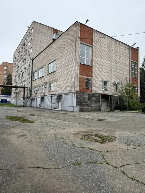 Здания и право аренды земельного участка в Ижевске