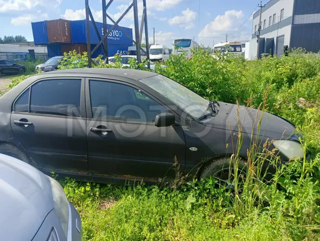 Mitsubishi Lancer, 2004 года, 98 лс, 200000 км, АКПП
