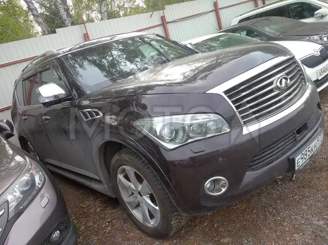 Infiniti QX56, 2012 года, 405 лс, 100000 км, полный привод, АКПП