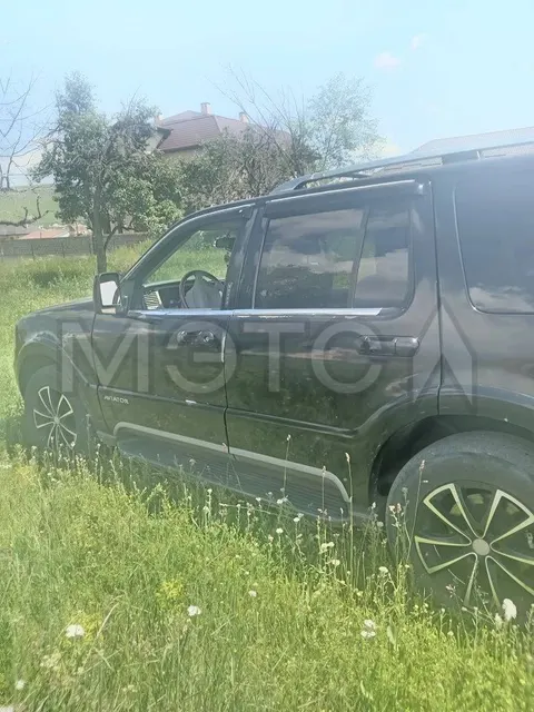 Lincoln Aviator, 2004 года, 302 лс, 206000 км, полный привод, АКПП