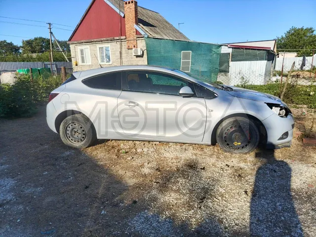 Opel Astra, 2012 года, 140 лс, 300000 км, АКПП
