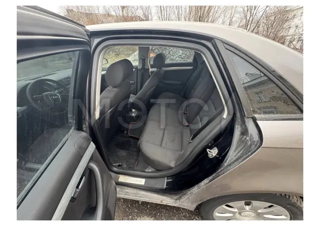 Audi A4, 2005 года, 131 лс, 324004 км, АКПП