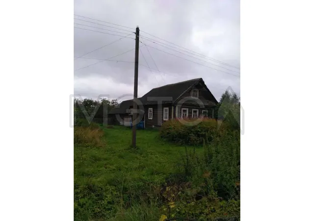 Дом 31,3 кв.м и земельный участок 4500 кв.м в Тверской обл.