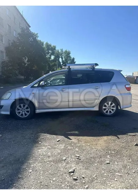 Toyota Ipsum, 2001 года, 160 лс, АКПП