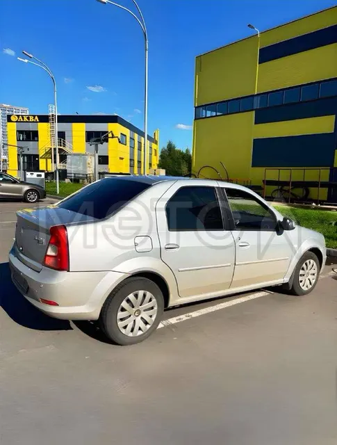 Renault Logan, 2013 года, 84 лс, 205000 км