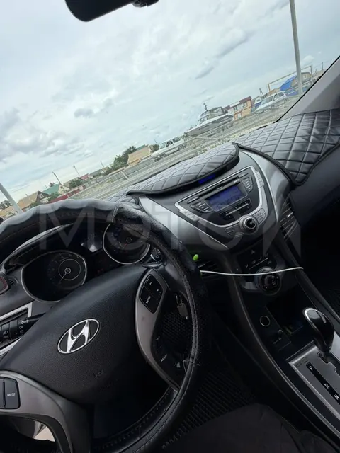 Hyundai Elantra, 2012 года, 132 лс, 210295 км, АКПП