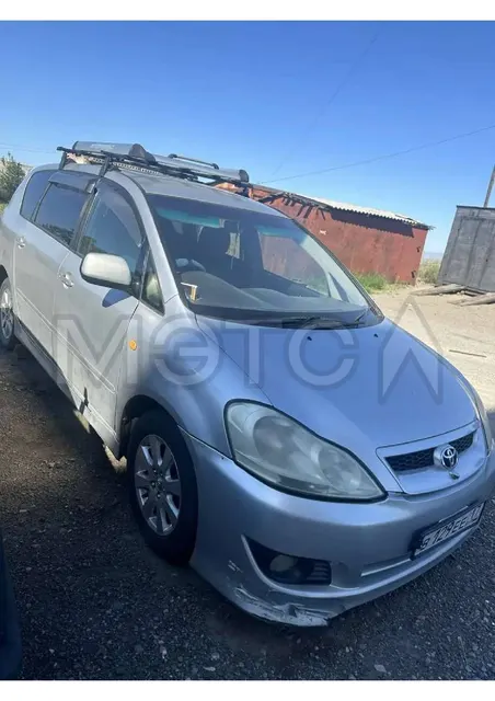 Toyota Ipsum, 2001 года, 160 лс, АКПП