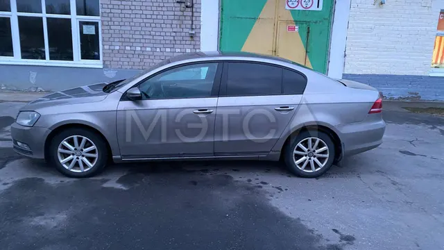 Volkswagen Passat, 2012 года, 122 лс, 199500 км, АКПП