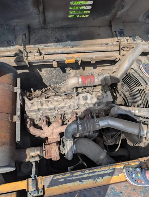 Экскаватор HYUNDAI R330LC-9S, 2013 года