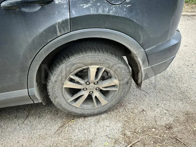 Toyota RAV4, 2015 года, 146 лс, 381000 км, АКПП