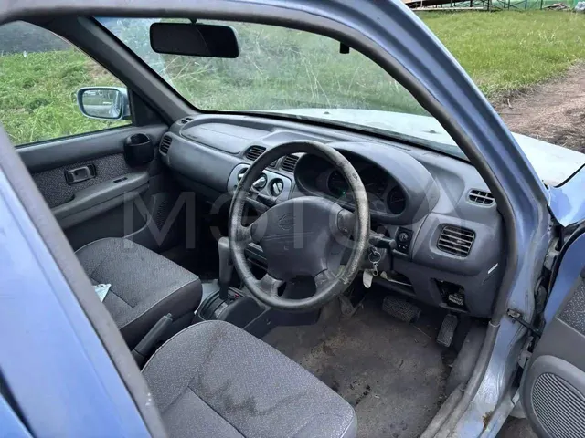 Nissan March, 2000 года, 60 лс, 175 000 км, АКПП