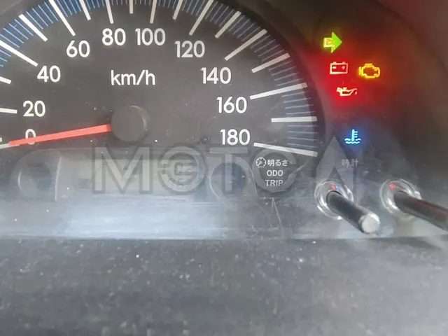 1/2 доля Toyota Succeed, 2003 года, 109 лс, 300000 км, АКПП