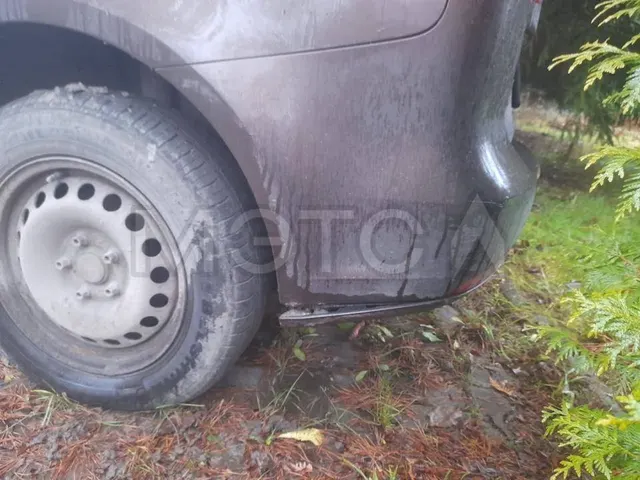 Volkswagen Touran, 2011 года, 140 лс