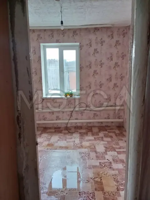 Дом 72,3 кв.м. и земельный участок 985 кв.м. в Омской обл.
