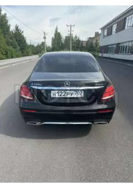 Mercedes-Benz E-Класс, 2019 года, 194 лс, 240000 км, полный привод, АКПП
