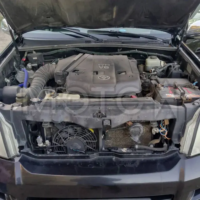 Toyota Land Cruiser Prado, 2004 года, 249 лс, 436143 км, полный привод, АКПП