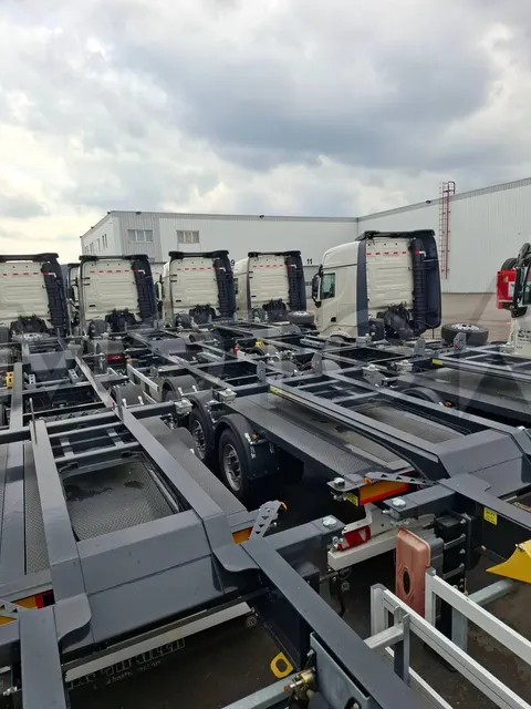 Специализированный, полуприцепконтейнеровоз HASTRAILER PROCON 3 axles, 2023 года