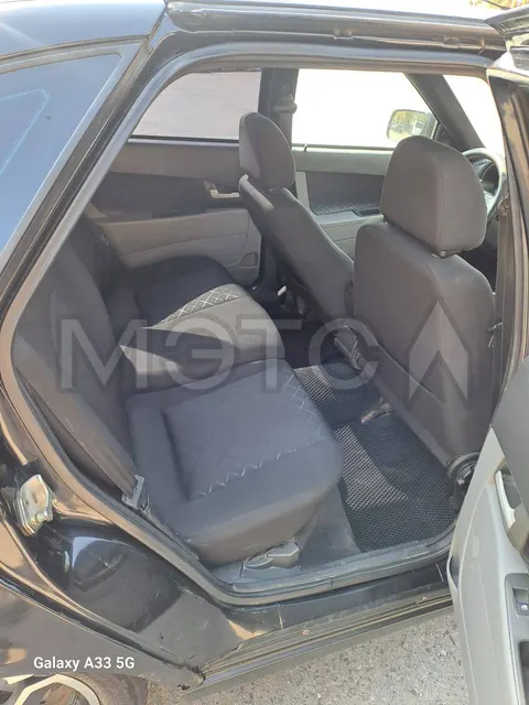 Lada Priora, 2009 года, 97,9 лс