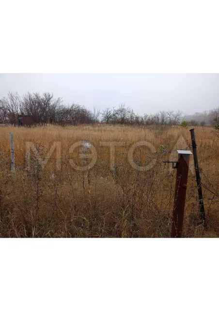 Земельный участок в Воронежской обл., 856 кв.м.