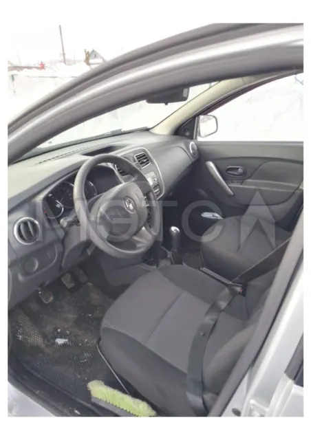 Renault Logan, 2017 года, 82 лс
