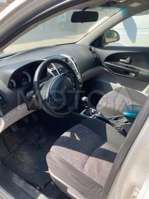 Kia Ceed, 2009 года, 122 лс, 255000 км