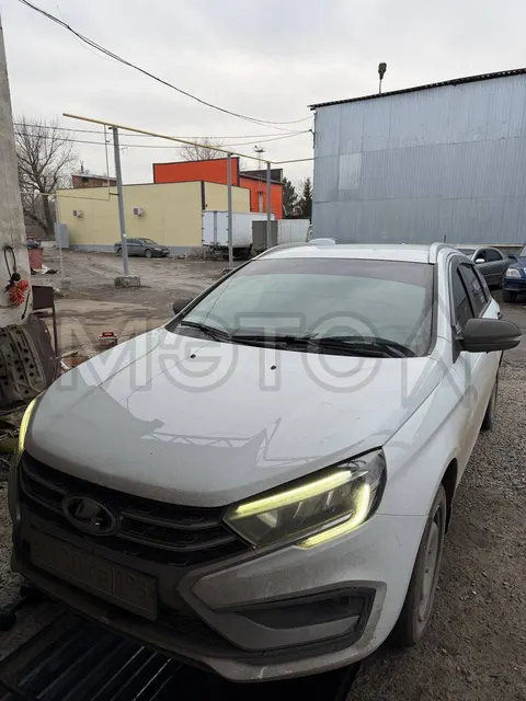 Lada Vesta, 2023 года, 90 лс, 125600 км