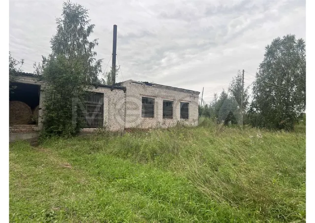 Здания и земельный участок 3500 кв.м. в Пермском крае