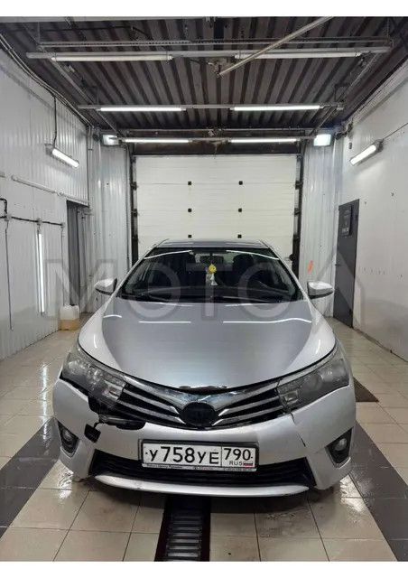 Toyota Corolla, 2015 года, 122 лс, 250000 км, АКПП