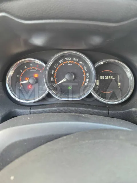 Lada Largus, 2021 года, 106 лс, 557896 км