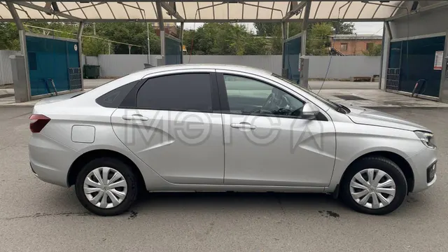 Lada Vesta, 2024 года, 122 лс, 200000 км, АКПП