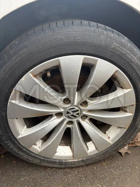 Volkswagen Passat, 2012 года, 152 лс, 300000 км