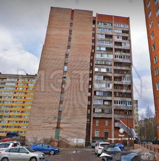 12/144 доли квартиры в Санкт-Петербурге