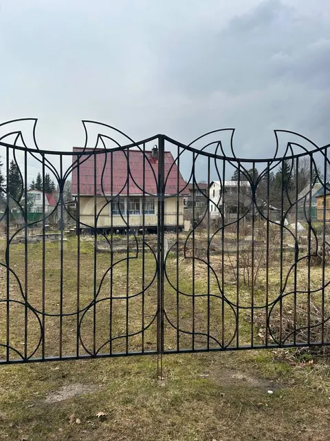 Дом и земельные участки в Московской обл.