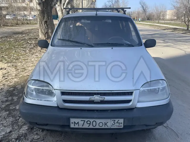 Chevrolet Niva, 2005 года, 80 лс, 263700 км, полный привод