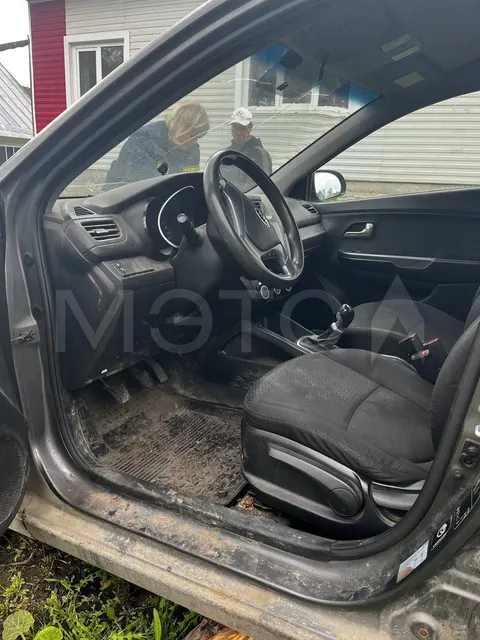 Kia Rio, 2015 года, 107 лс