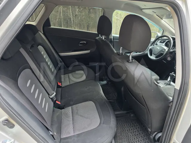 Kia Ceed, 2015 года, 129 лс, АКПП
