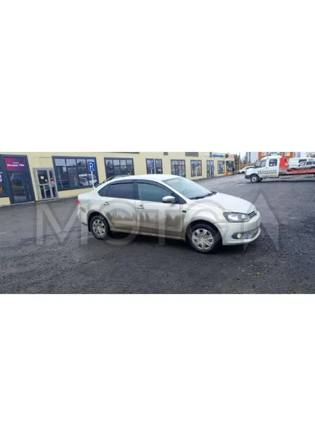 Volkswagen Polo, 2012 года, 105 лс