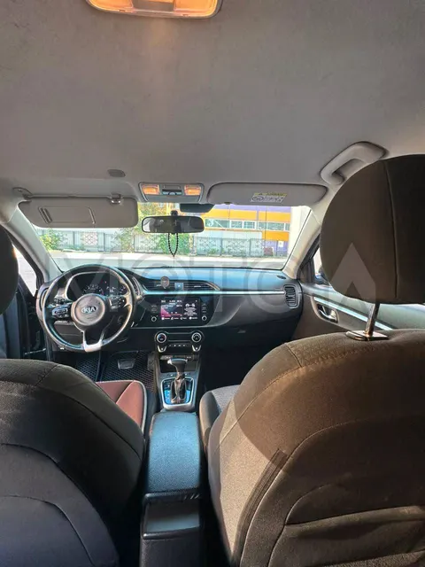 Kia Rio, 2021 года, 123 лс, 201192 км, АКПП