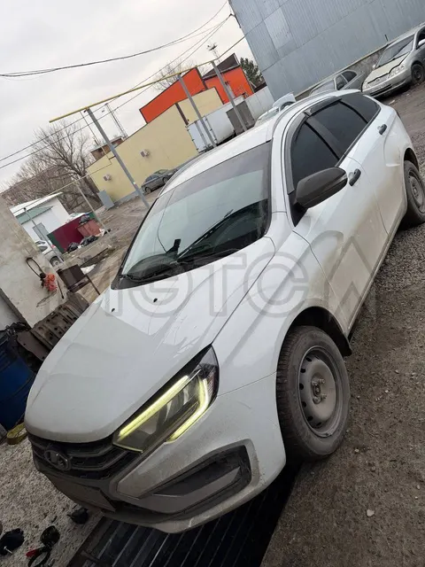 Lada Vesta, 2023 года, 90 лс, 125600 км