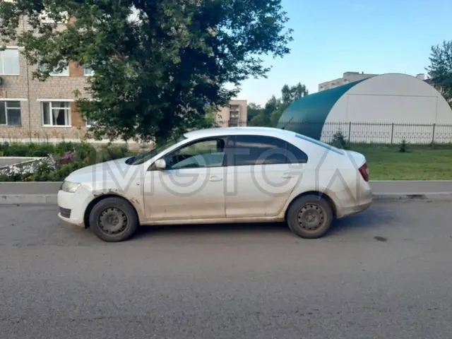 Skoda Rapid, 2015 года, 105 лс, 556446 км