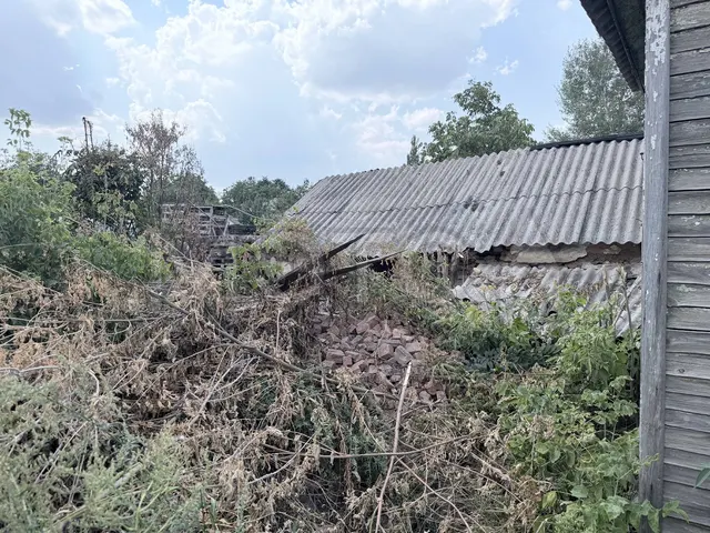 Дома и земельный участок 3484+/-41 кв.м. в Ростовской обл.