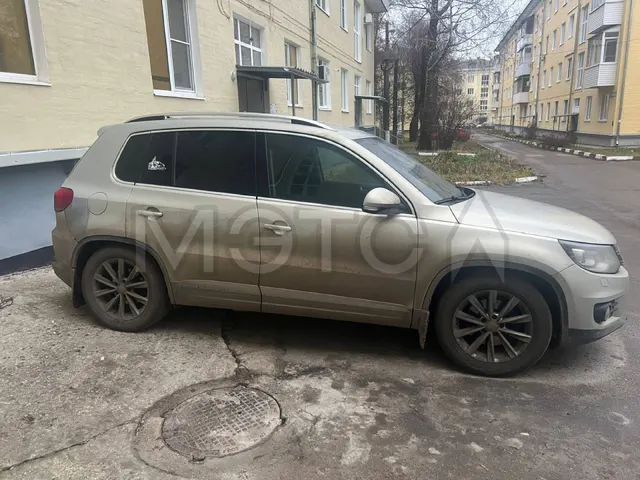 Volkswagen Tiguan, 2012 года, 170 лс, 275000 км, полный привод, АКПП