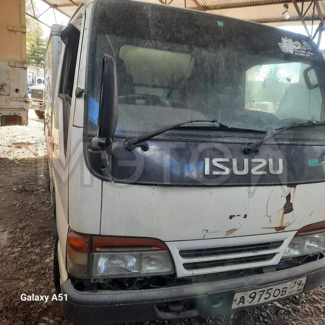 Автомобиль «ISUZU-ELF», 1993 года