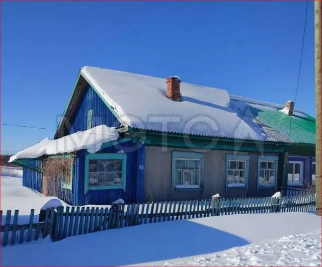 13/15 доли квартиры и 13/15 доли земельного участка в Тюменской обл.