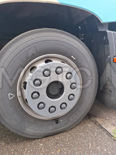Седельный тягач Dongfeng GX 4x2, 2024 года