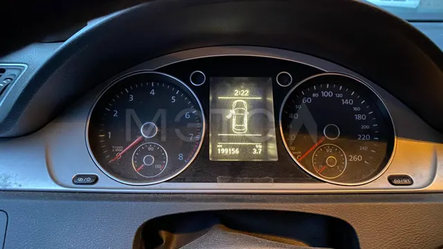 Volkswagen Passat, 2012 года, 122 лс, 199500 км, АКПП