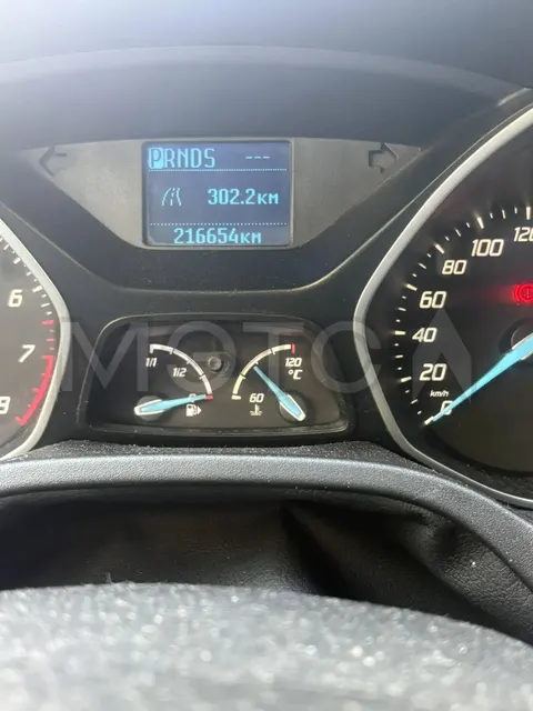 Ford Focus, 2012 года, 104,7 лс, 216654 км, АКПП
